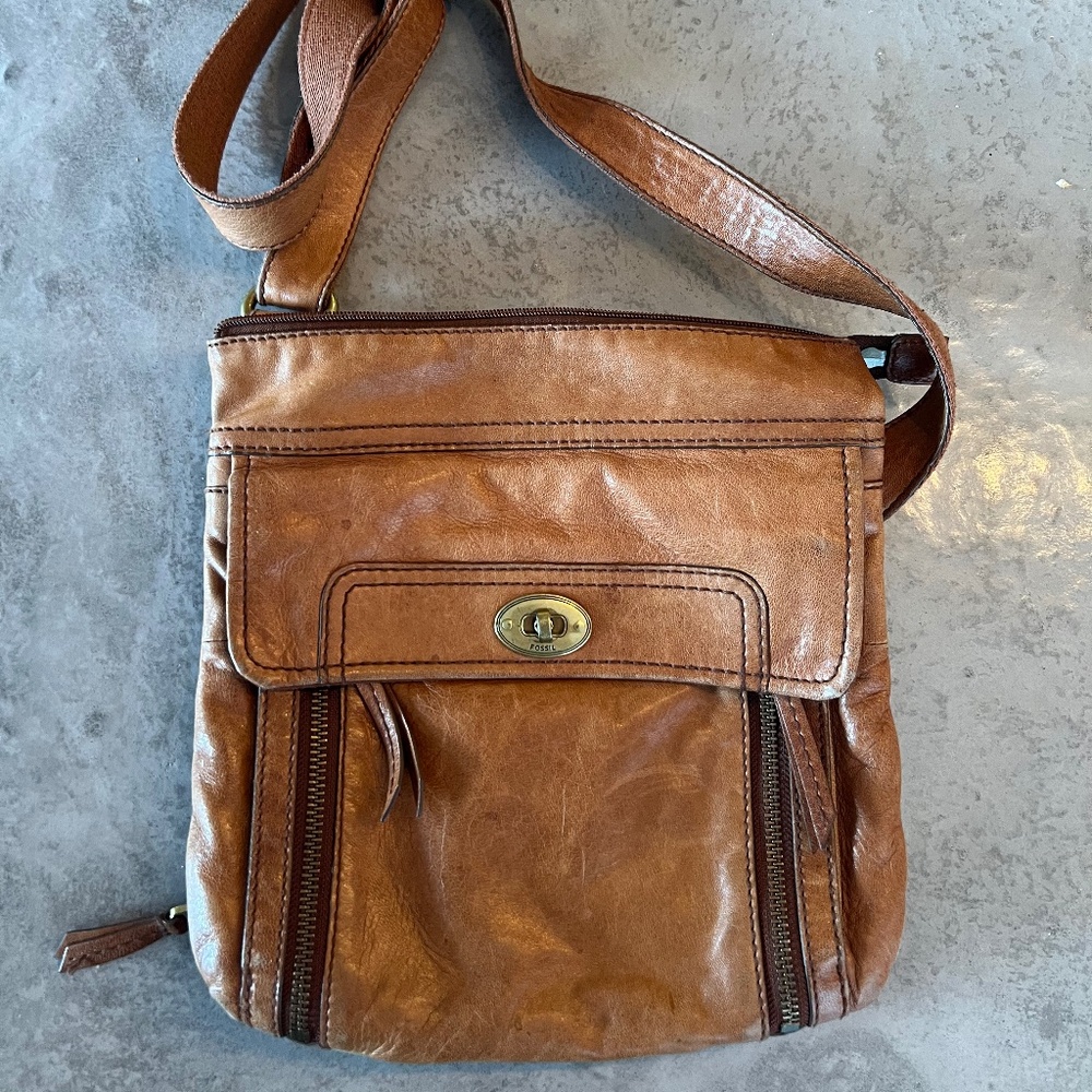 Fossil leather saddle bag shoulder bag cognax